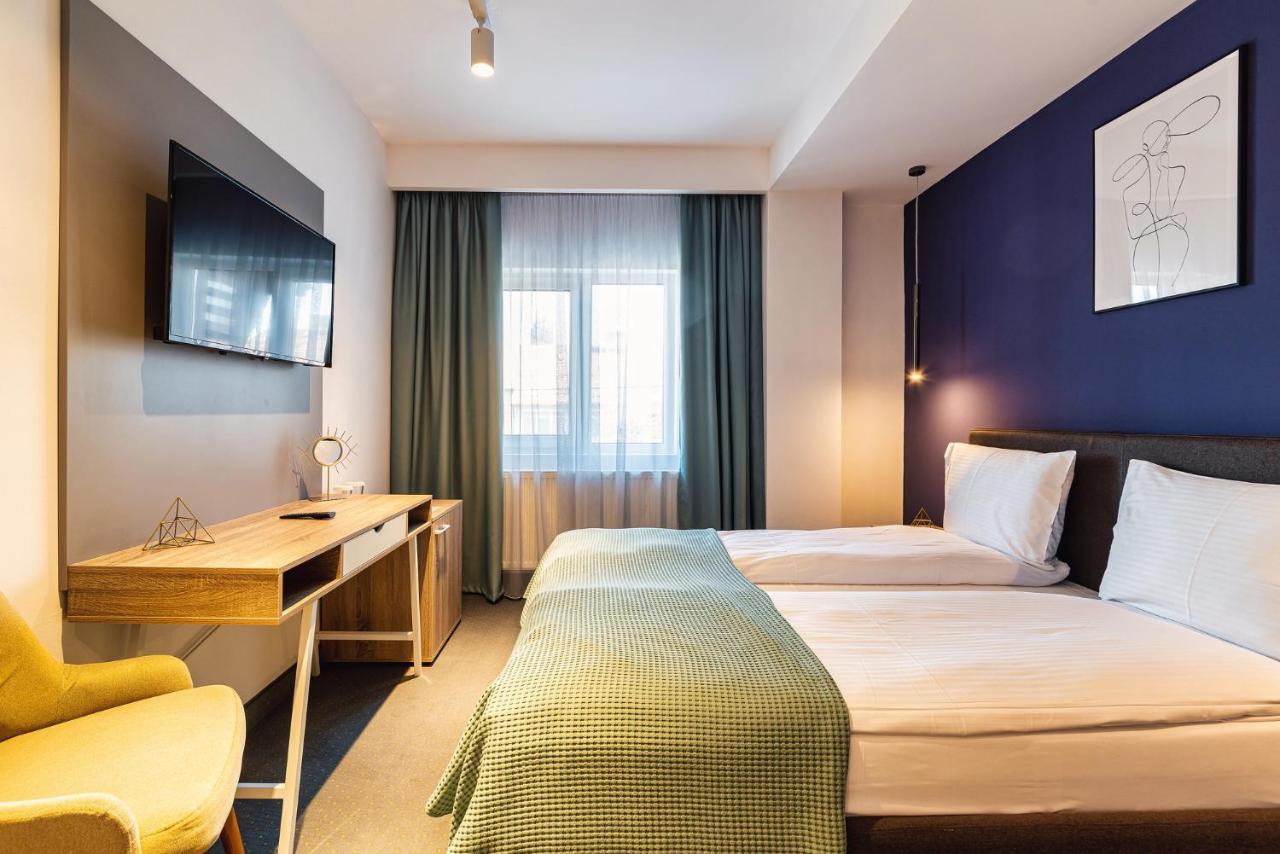 Saga Rooms วิกตอเรีย ภายนอก รูปภาพ